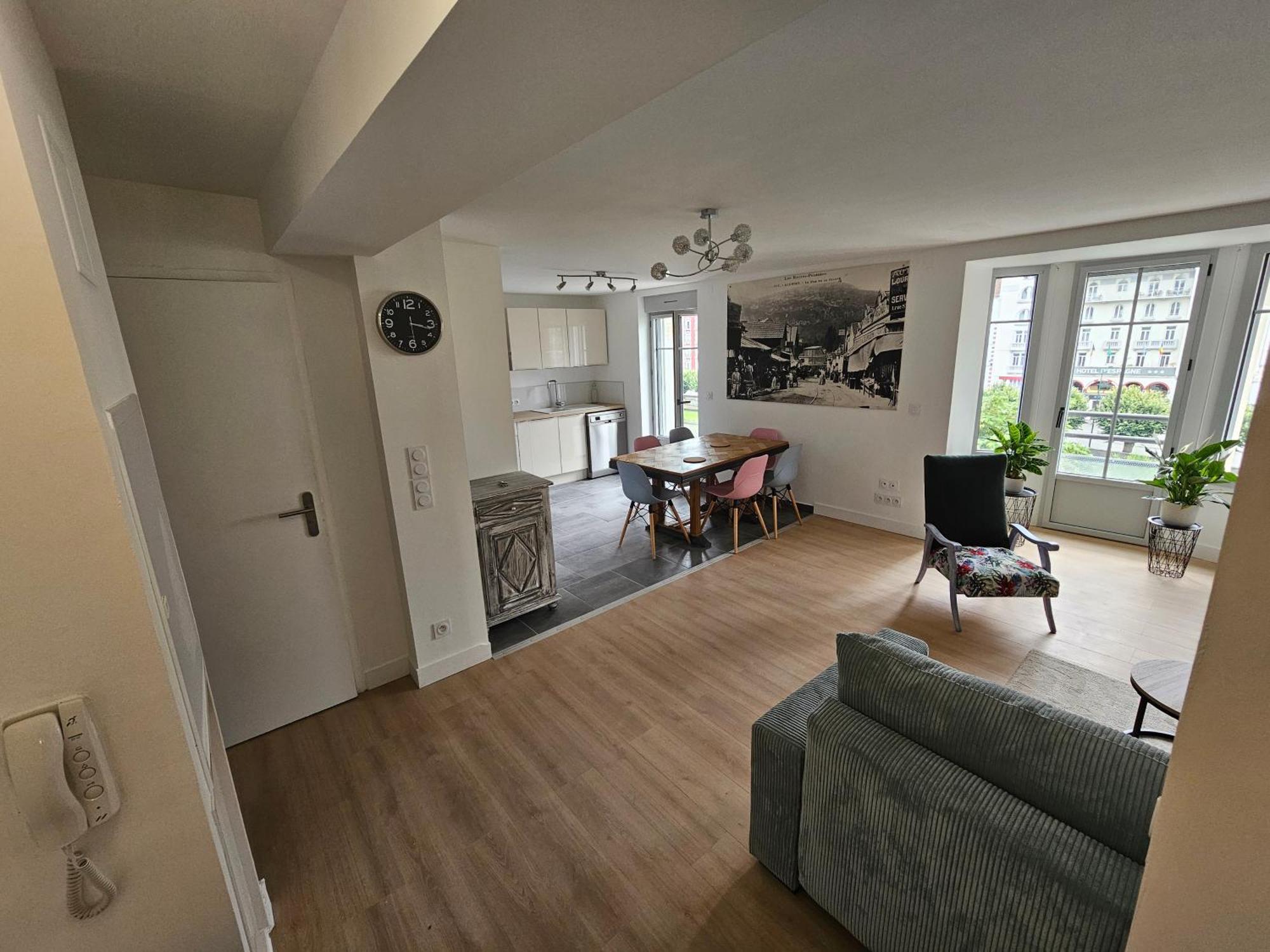 Apartament Le Chaleureux Lourdes Hyper Centre Zewnętrze zdjęcie